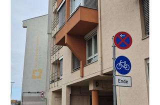 Garagen mieten in B 17, 68159 Mannheim, Mannheim B7 17 Tiefgaragenstellplatz – Sofort verfügbar!