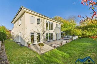 Villa kaufen in 73087 Bad Boll, WOW! High-End-Villa in Bad Boll – 319 m² Luxus, Galerie, Kamin & Garten zum Verlieben!