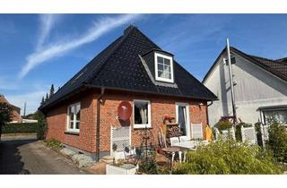 Einfamilienhaus kaufen in 24536 Einfeld, Freistehendes Einfamilienhaus mit Nebengebäude im schönen Einfeld