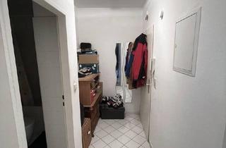 Wohnung kaufen in 65197 Wiesbaden, Solide vermietete 1-Zimmer-Wohnung mit Balkon und Stellplatz in gefragter Lage von Wiesbaden