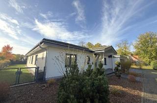Einfamilienhaus kaufen in 27283 Verden, Verden: Exklusiver Bungalow mit überdachter Terrasse, Doppelgarage und vielem mehr im Lindenquartier
