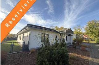 Einfamilienhaus kaufen in 27283 Verden, Verden: Exklusiver Bungalow mit überdachter Terrasse, Doppelgarage und vielem mehr im Lindenquartier