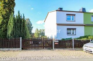 Doppelhaushälfte kaufen in 09114 Chemnitz, Doppelhaushälfte mit großem Grundstück zum Herrichten