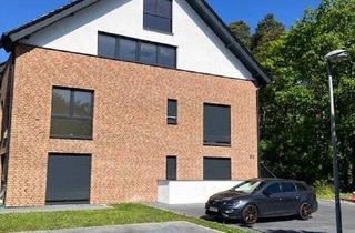 Reihenhaus kaufen in Teutoburger Weg 83B, 33758 Schloß Holte-Stukenbrock, Schloß Holte-Stukenbrock - Großzügig wohnen im Grünen. Ideal für Familien die sicher in das eigene Heim investieren möchten