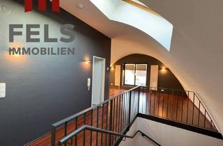 Wohnung kaufen in 63128 Dietzenbach, Dietzenbach - Außergewöhnlich 2 Zi DG-ETW mit Garten in Dietzenbach-Steinberg