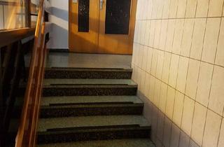 Wohnung kaufen in 58256 Ennepetal, Ennepetal - Charmante 3-Zimmer-Wohnung mit Balkon & Gartenanteil