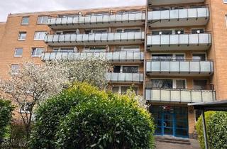 Wohnung kaufen in 25469 Halstenbek, Halstenbek - Freie 1-Zimmer-Wohnung mit Balkon und TG-Stellplatz