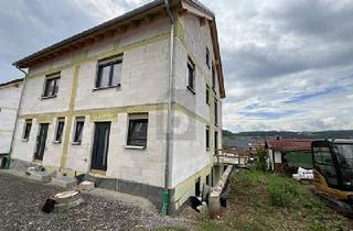 Doppelhaushälfte kaufen in 72202 Nagold, Nagold - PLATZ FÜR DIE GANZE FAMILIE UND MEHR