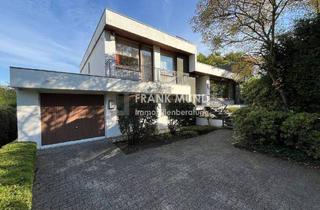 Einfamilienhaus kaufen in 41352 Korschenbroich, Korschenbroich-Neersbroich - Eine absolute Rarität am Markt: Designer-Wohnhaus in idyllischer Wohnlage von Korschenbroich