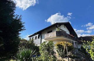 Haus kaufen in 64850 Schaafheim, Schaafheim - Sehr gepflegtes Zweifamilienhaus auf einem großzügigen Grundstück direkt in Schaafheim!