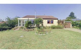 Haus kaufen in 79423 Heitersheim, Heitersheim - Charmantes Einfam.-Haus mit Potential auf großem Grundstück in herrlich ruhiger Lage in Heitersheim!