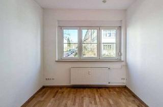 Wohnung kaufen in Seydlitzstraße 27, 12249 Lankwitz, HOMESK - Sofort bezugsfrei! 4-Zimmer-Hochparterre mit Balkon in Lankwitz