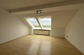 Wohnung kaufen in 94360 Mitterfels, 3-Zimmer Wohnung mit Balkon in Mitterfels