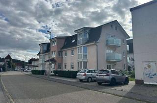 Wohnung kaufen in 74855 Haßmersheim, Sonnige 4 Zi. Whg. 2 Balkone 2 Garagen