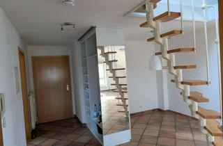 Wohnung mieten in Linsenhoferstraße 74, 72660 Beuren, Helle 3-Zimmer Dachgeschosswohnung in Beuren