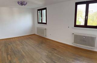 Wohnung mieten in Tempelseestraße 22, 63071 Offenbach, Zentral gelegene 3 Zimmer Dachgeschosswohnung in Offenbach