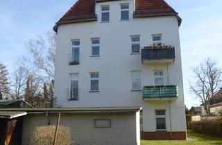 Wohnung mieten in 12277 Berlin, Großzügige 3-Zimmer-Wohnung mit Balkon, Loggia, Stuck und Parkett in Berlin Marienfelde (Tempelhof)