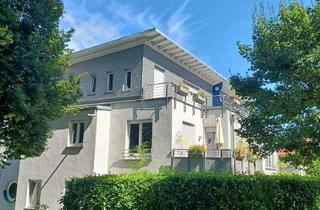 Wohnung mieten in Christian-Rhohf-Straße 25, 58089 Wehringhausen, Stadtgartenwohnung in repräsentativem Architektenhaus mit Balkon