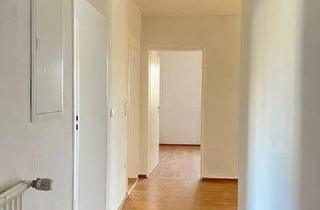 Wohnung mieten in Schlehenstraße, 59557 Lippstadt, Erdgeschosswohnung mit einer schönen Wohnaufteilung und Blick ins Grüne!