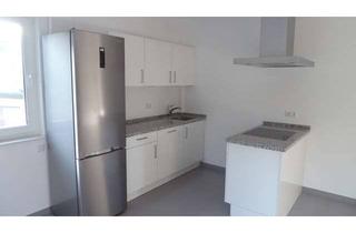 Wohnung mieten in 60488 Hausen, Neuwertige 3 ZKB Luxuswohnung mit blick ins Grüne