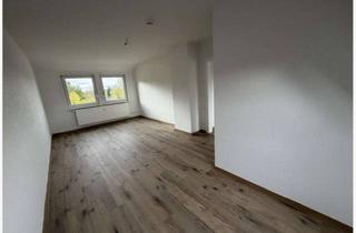 Wohnung mieten in Pappeldamm 97, 38239 Thiede, Frisch renoviert: Helle 2-Zimmer-Dachgeschosswohnung in gepflegtem Mehrfamilienhaus in Thiede