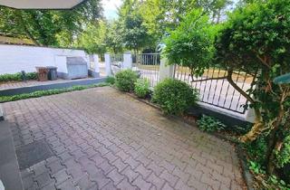 Wohnung mieten in 47800 Bockum, Hüttenalle vis a vis Stadtwald, perfekt für ZWEI! EG-2 Zi- 2 Terrassen, TG-Platz