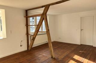 Wohnung mieten in 67655 Innenstadt, KOMPLETT RENOVIERTE UND SANIERTE WOHNUNG MIT WINTERGARTEN UND DACHTERRASSE IN STADTPARKNÄHE!