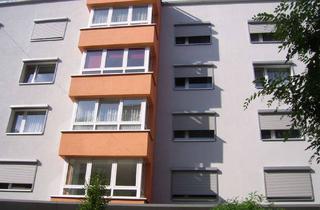 Wohnung mieten in Hauptstraße 74, 66953 Pirmasens, Schöne, helle 2 ZKB mit Erkerfenster und Balkon