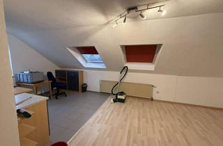 Wohnung mieten in Hegelstr 32, 71277 Rutesheim, Modernisiertes 1-Zimmer-Apartment in Rutesheim (Dachgeschoss)