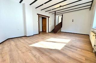 Wohnung mieten in 66131 Saarbrücken, Großzügige 3-Zimmer Wohnung mit großem Wintergartenbereich