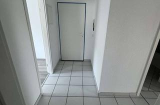 Wohnung mieten in Viktoriastrasse 108, 59067 Hamm, 3-Zimmer Wohnung mit zusätzlichem Dachgeschossraum und Balkon