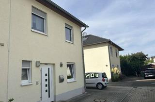Einfamilienhaus kaufen in Auf Dem Bauloh 3a, 58119 Hohenlimburg, Gepflegtes Einfamilienhaus (DHH) mit 7 Zimmern in Hagen-Hohenlimburg