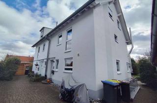 Doppelhaushälfte kaufen in Schinkelstraße 54, 72768 Reutlingen, Sehr gepflegte Doppelhaushälfte mit 6,5 Zimmern in Reutlingen