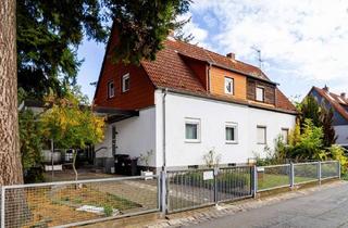 Doppelhaushälfte kaufen in 64295 Darmstadt, Doppelhaushälfte mit kleinem Garten und KFZ-Stellplatz in der Darmstädter Heimstättensiedlung