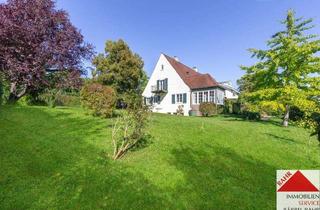 Villa kaufen in 71065 Sindelfingen, Charmante Landhausvilla mit Charakter