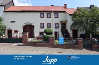 Bauernhaus kaufen in 54570 Wallenborn, Eifeler Bauernhaus in ruhiger Lage mit Stall, Scheune und schönem Garten Wallenborn (8)