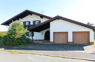 Einfamilienhaus kaufen in 36381 Schlüchtern, Großzügiges Einfamilienhaus mit Doppelgarage auf 1.600 m² in Schlüchtern-Hutten