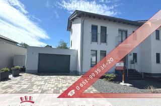 Haus kaufen in 54439 Fisch, Fisch: energieeffiziente, moderne DHH, mit PV-Anlage, Garten und Garage - sofort einzugsbereit !