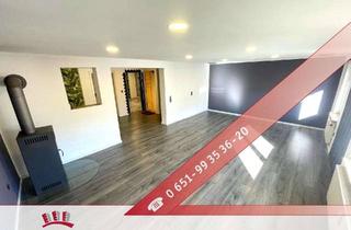 Haus kaufen in 54429 Waldweiler, Waldweiler: Renditeobjekt mit über 10% ! Zwei renovierte Wohneinheiten mit Garage, Carport, Obstwies