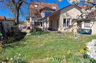 Haus kaufen in 76287 Rheinstetten, Provisionsfrei! Wohnen mit Weitblick: EFH auf 920 m² gr. Grundstück mit zusätzlichem Baupotenzial!