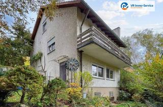 Haus kaufen in 97080 Oberdürrbach, Investieren mit Herz: Vermietetes Doppelhaus mit idyllischem Flair und Charakter