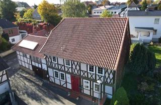 Haus kaufen in 38364 Schöningen, Historisches Fachwerkhaus mit Einliegerwohnung, Nebengebäude & großem Grundstück in zentraler Lag