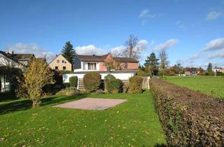 Haus kaufen in Monschauer Landstr. 49, 52355 Düren, Gepflegtes und lichtdurchflutetes Zweifamilienhaus und großem Grundstück