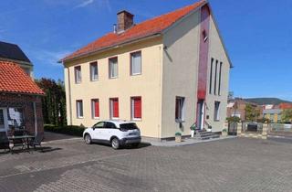 Büro zu mieten in 37269 Eschwege, Erdgeschoss: Attraktive Gewerberäume (Büro- oder Praxisräume) in attraktiver Lage