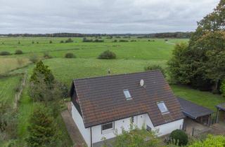 Einfamilienhaus kaufen in 24799 Königshügel, Charmantes Einfamilienhaus im Split-Level-Stil mit Weitblick über die Felder von Königshügel