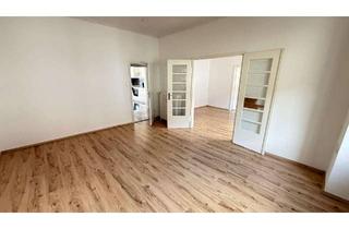 Wohnung kaufen in 75172 Pforzheim, Charmante Altbauwohnung in der Nordstadt