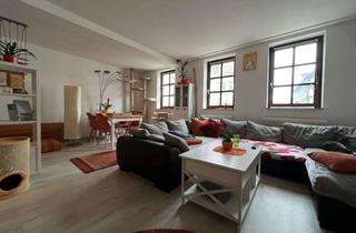 Wohnung kaufen in 97753 Karlstadt, Modernisierte 3-Zimmer-Wohnung im Herzen der Altstadt!