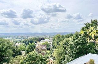 Wohnung kaufen in 01326 Loschwitz/Wachwitz, Charmante 4-Zimmer-Dachgeschosswohnung! Atemberaubender Ausblick! Dresden-Loschwitz!