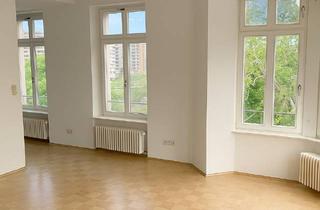 Wohnung kaufen in Stephanstraße 22, 04103 Zentrum-Südost, Traumobjekt! 2-Zimmer-Apartement mit Erker, Stuck, Einbauküche, Parkett