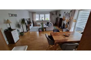 Wohnung mieten in Wiesenstraße, 93197 Zeitlarn, Helle und sanierte 4-Zimmer Wohnung (112 m2) im 1. OG mit Balkon, Garten, EBK